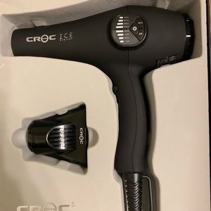 Croc ICE digital hair dryer